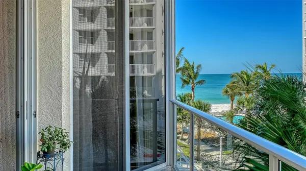 1800 BENJAMIN FRANKLIN DR #B207, Sarasota, FL 34236