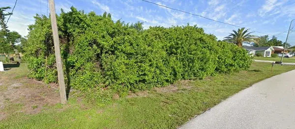 6161 ROBERTA DR, Englewood, FL 34224