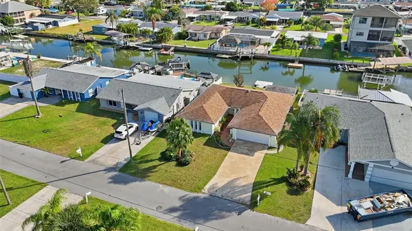 13614 EVELANE DR, Hudson, FL 34667