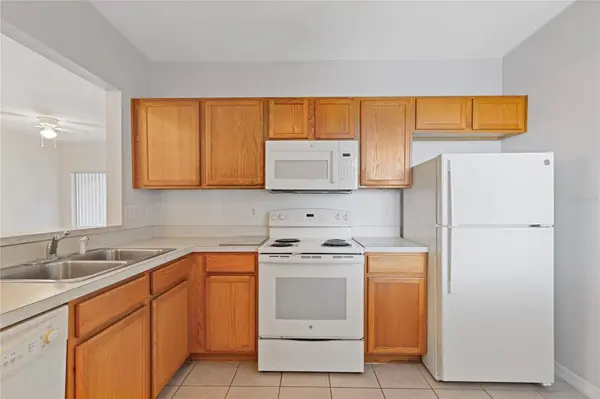 9519 NEWDALE WAY #201, Riverview, FL 33578