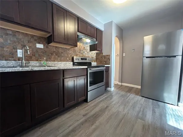 6325 Everett DR, St Louis, MO 63134