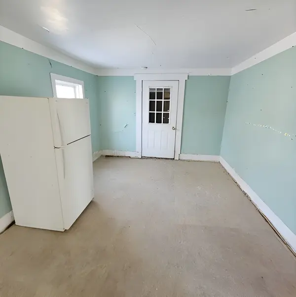 212 S Tryon ST, Woodstock, IL 60098