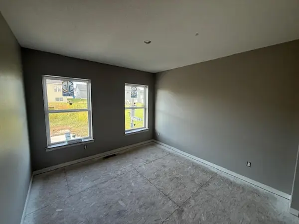 2729 Amber Valley RD, Cedar Falls, IA 50613