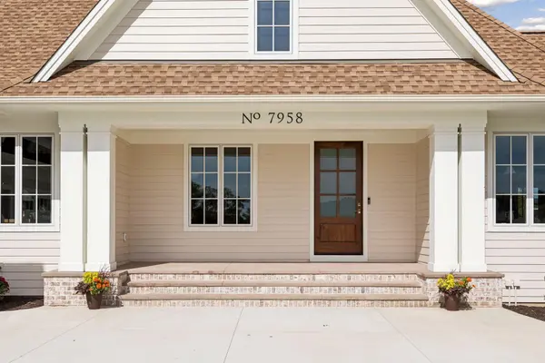 7958 207th ST E, Prior Lake, MN 55372