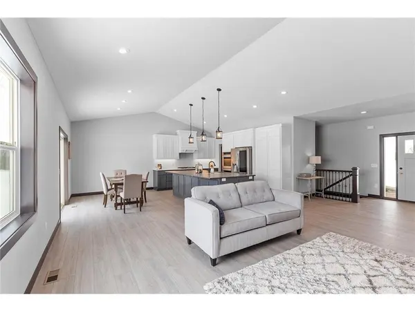 22146 Johnson ST NW, Elk River, MN 55330