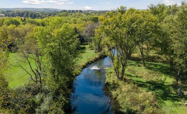 1171 30th AVE, River Falls, WI 54022