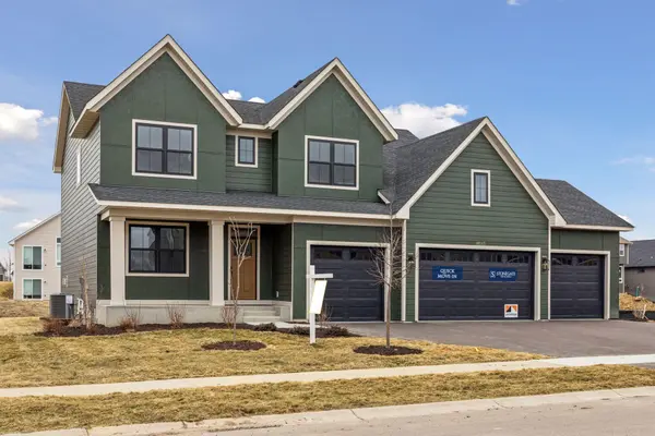 10145 Peony LN N, Maple Grove, MN 55311