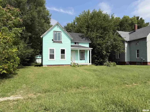 721 MULBERRY ST, Galesburg, IL 61401
