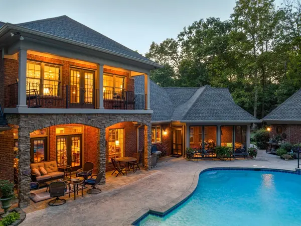 8857 Forest Creek Lane, Ooltewah, TN 37363
