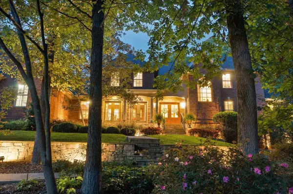 8857 Forest Creek Lane, Ooltewah, TN 37363
