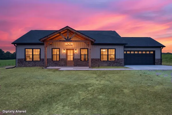36 Meadowwood Ln, Winchester, TN 37398