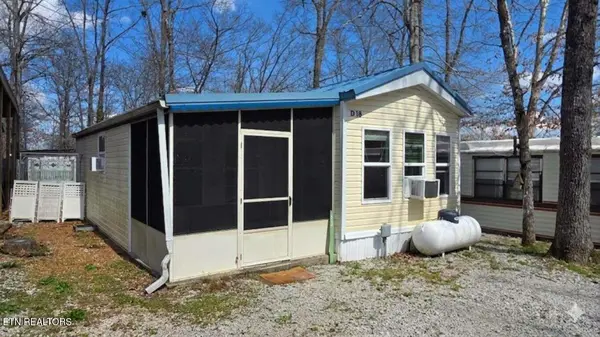 63 Apache Tr,  Crossville,  TN 38572