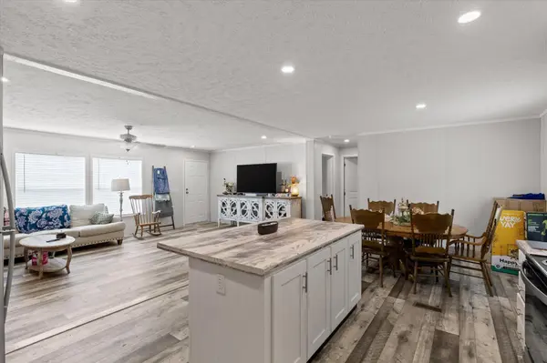 3277 Hurricane Road, Rocky Face, GA 30740