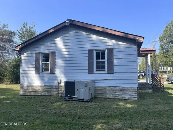 1106 Frank Campbell Rd, Jamestown, TN 38556