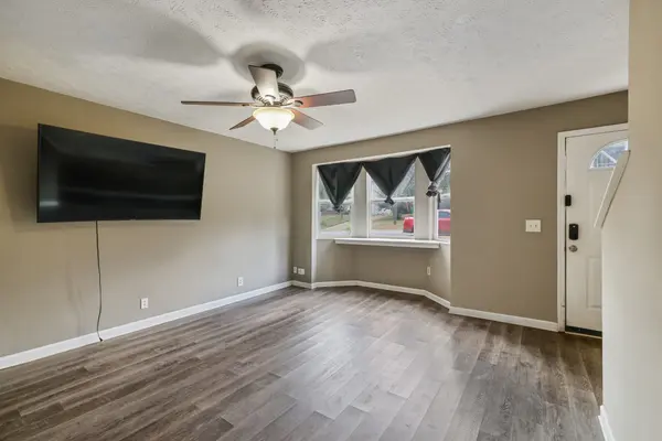 681 Mercer Dr, Hermitage, TN 37076