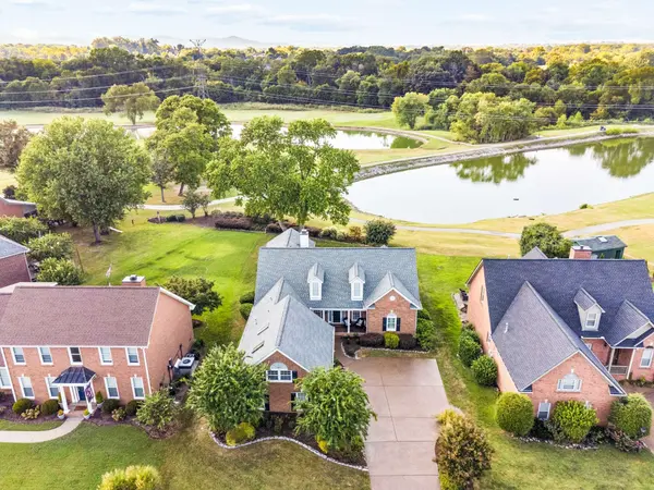 936 Riverview Dr, Franklin, TN 37064