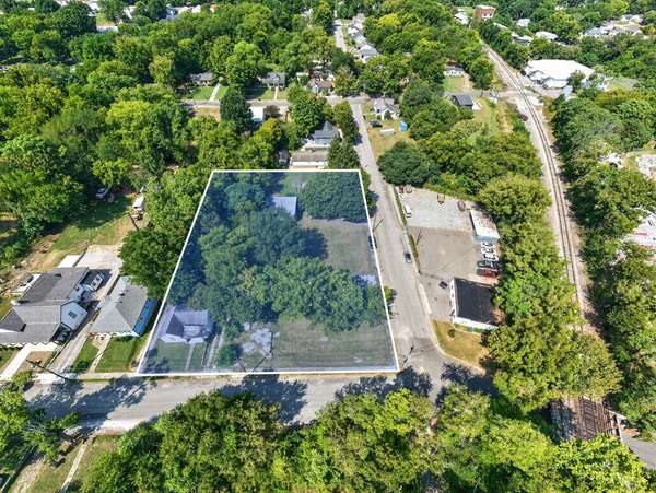 401403405 W 11th Street, Columbia, TN 38401