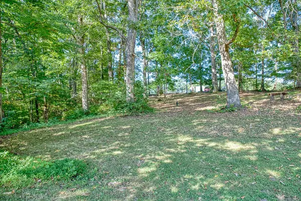 319 Green Springs Rd, Cookeville, TN 38506