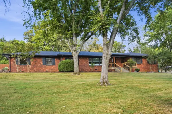 225 Peeler Trl, Madison, TN 37115