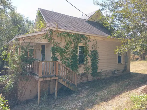 517 3rd ST, Anderson, MO 64831