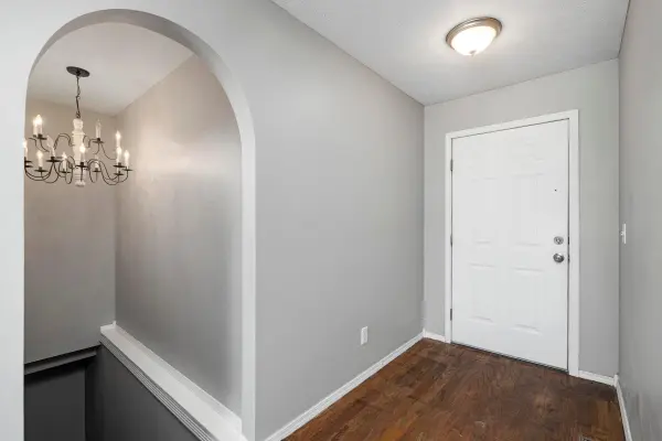 617 E Southeast Hills CT, Nixa, MO 65714