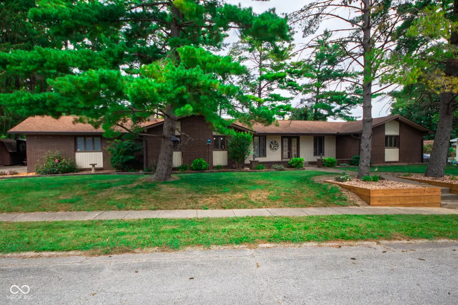 8452 Lamira LN, Indianapolis, IN 46234