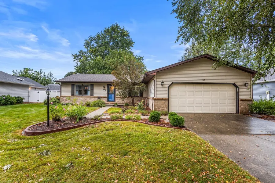 613 Delmar DR, Champaign, IL 61822
