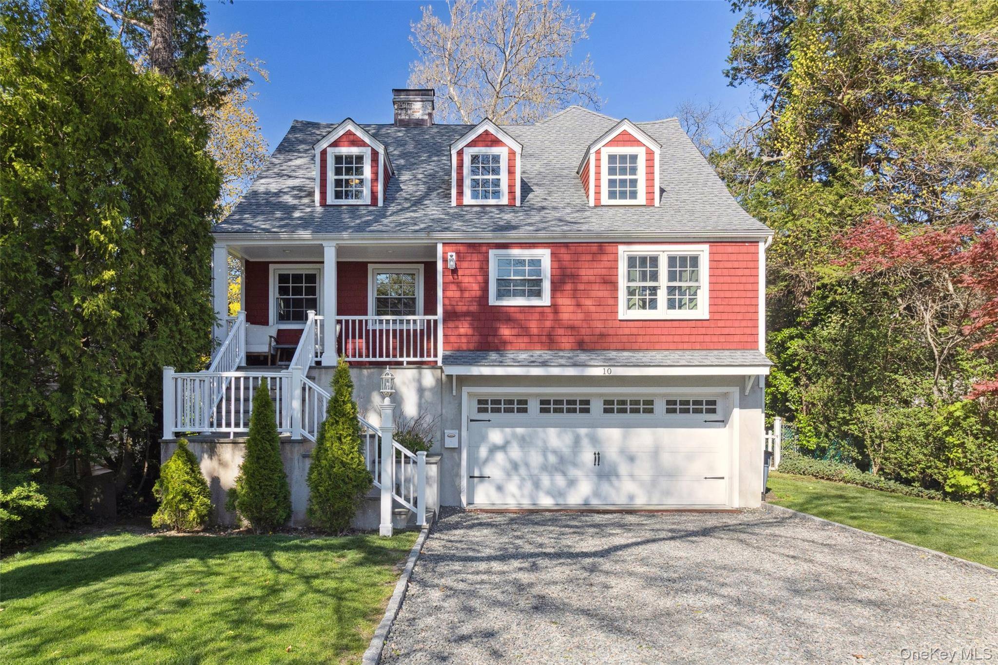 10 E Brookside DR, Larchmont, NY 10538