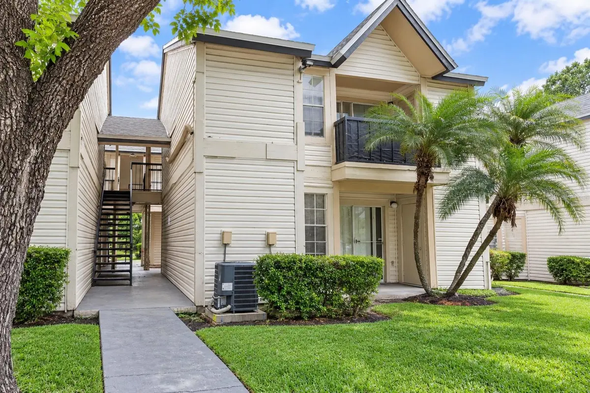 1956 LAKE ATRIUMS CIR #144, Orlando, FL 32839