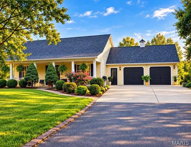 16863 BCR 304, Marble Hill, MO 63764