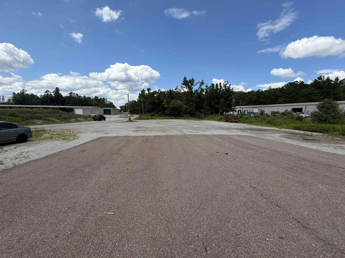 3135 Hwy 128, Savannah, TN 38372