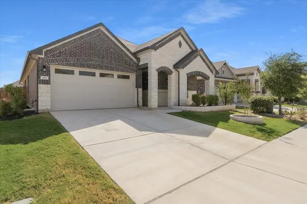 432 Deerpath ST, Leander, TX 78641