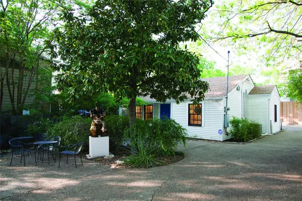 1006 W 31st ST, Austin, TX 78705