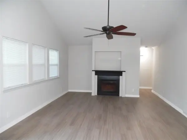 1209 Green Valley CV, Round Rock, TX 78664