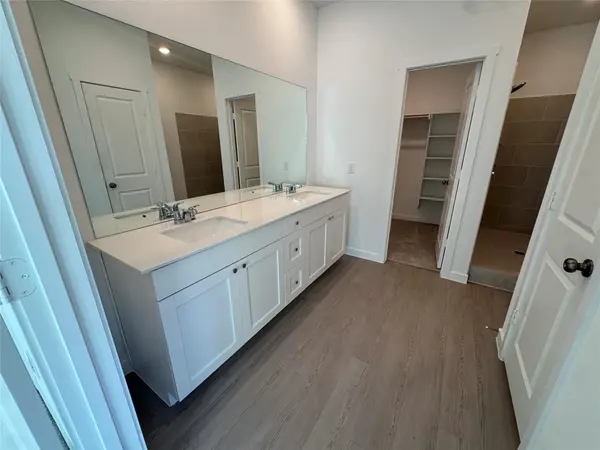 105 El Mirage RD, San Marcos, TX 78666