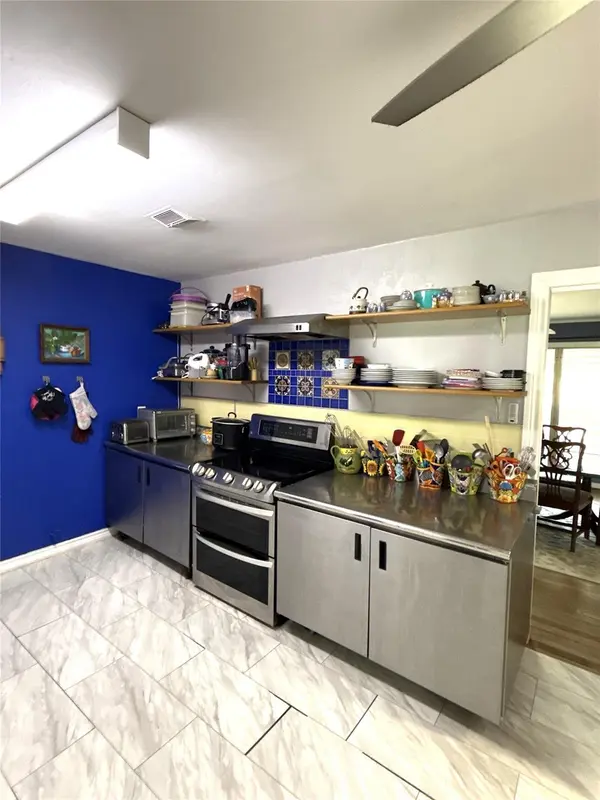 2105 Vogel Ave, Rockdale, TX 76567