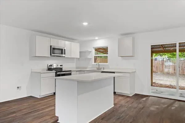 5307 Village TRL, Austin, TX 78744