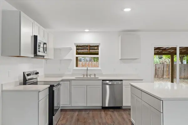 5307 Village TRL, Austin, TX 78744