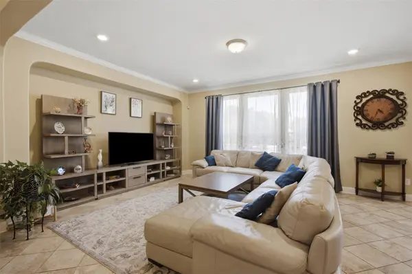 626 Landon Samuel LOOP, Pflugerville, TX 78660
