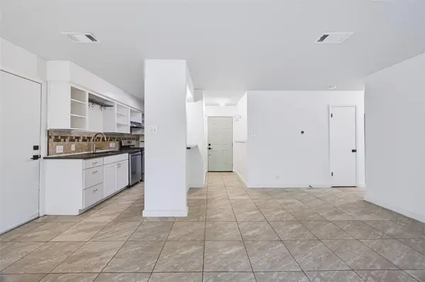 5710 Breezewood DR, Austin, TX 78745