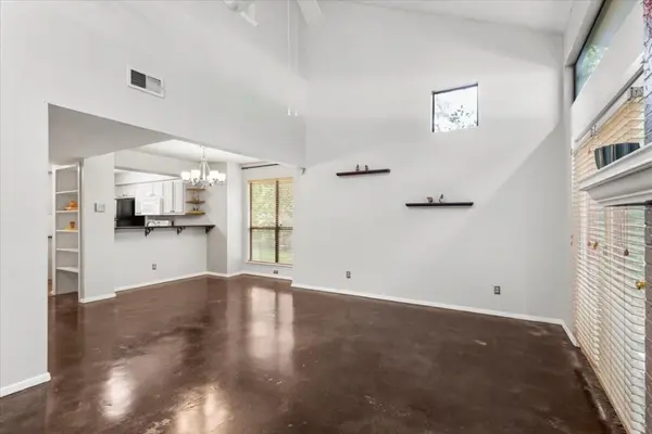 3801 Menchaca RD #42, Austin, TX 78704