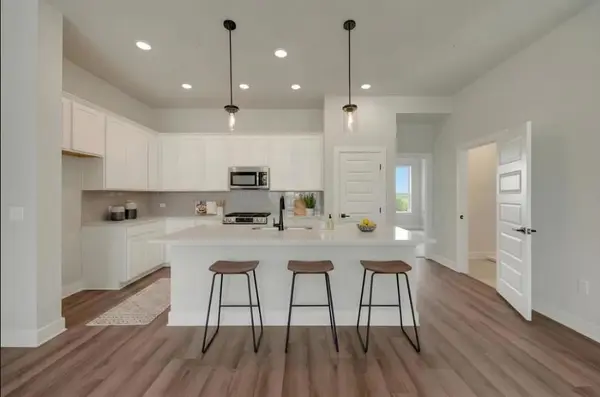 1015 Lucinda Williams DR, Austin, TX 78744