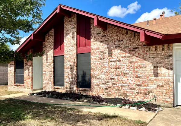 11600 Fast Horse DR, Austin, TX 78759