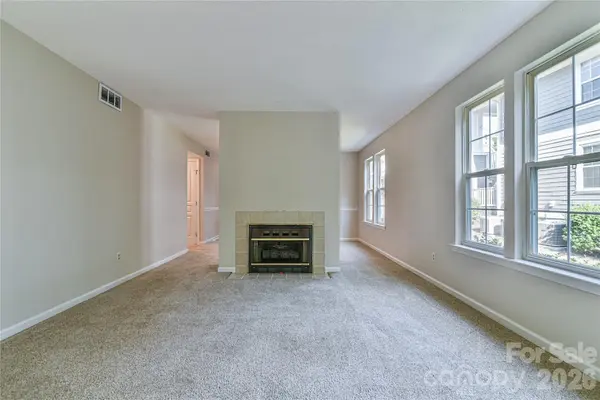 4101 Marble WAY, Asheville, NC 28806