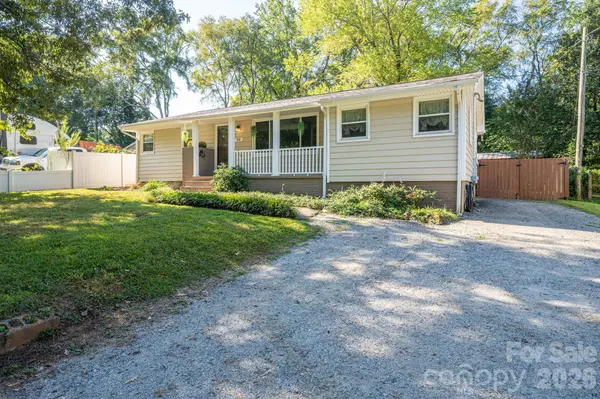 313 Willis RD, Dallas, NC 28034