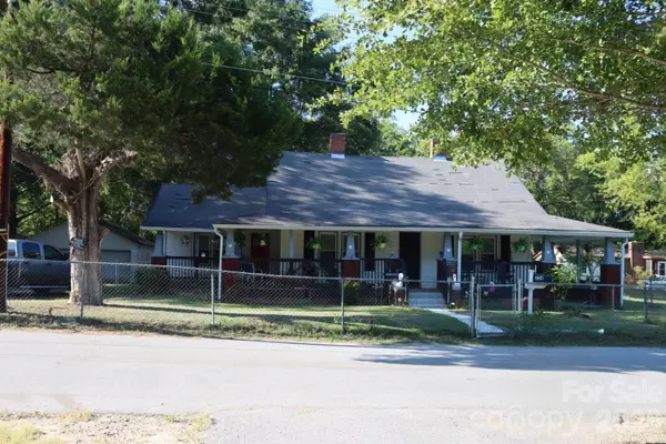 224 Godfrey ST, Cheraw, SC 29520