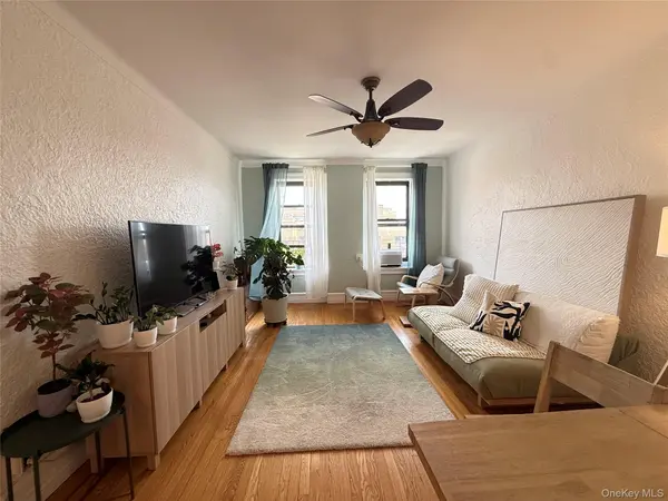 8384 116th ST #6B, Richmond Hill, NY 11418