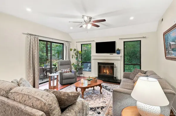 351 Heritage HLS #B, Somers, NY 10589