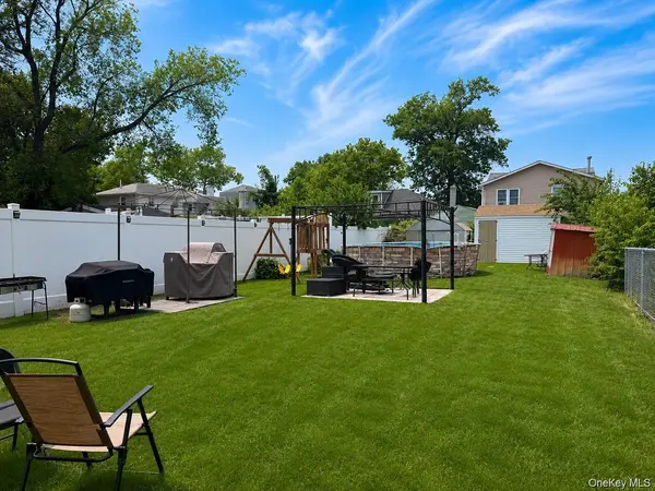 14214 222nd ST, Laurelton, NY 11413