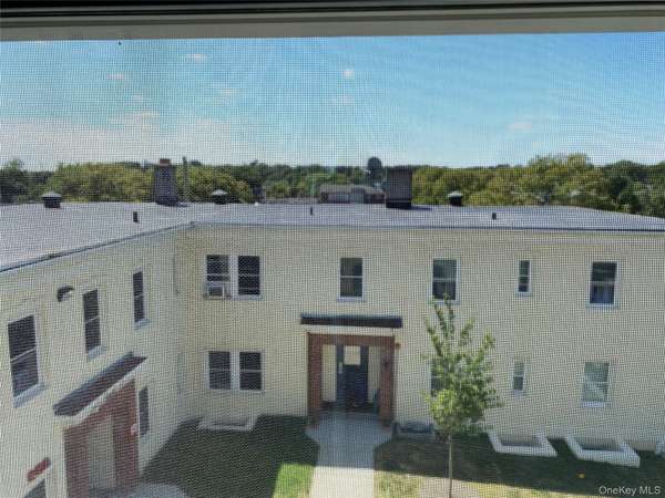 120 E CENTRAL AVE #A-5, Pearl River, NY 10965